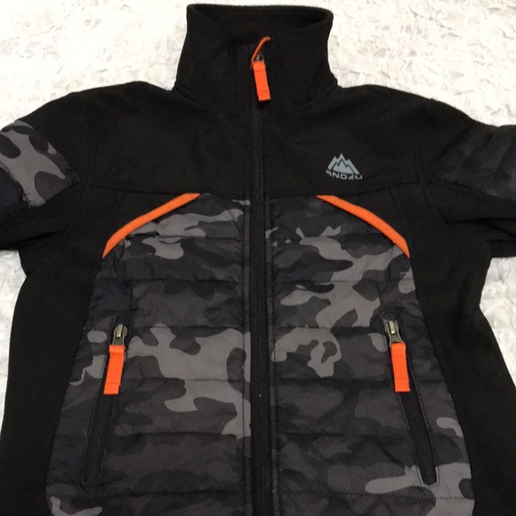 SNOZU Boys Jacket Black/Green. Size (5/6) - Picture 3 of 13